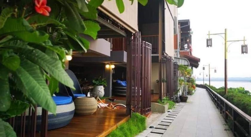 Chic Chiangkhan Hotel Chiang Khan Exterior photo