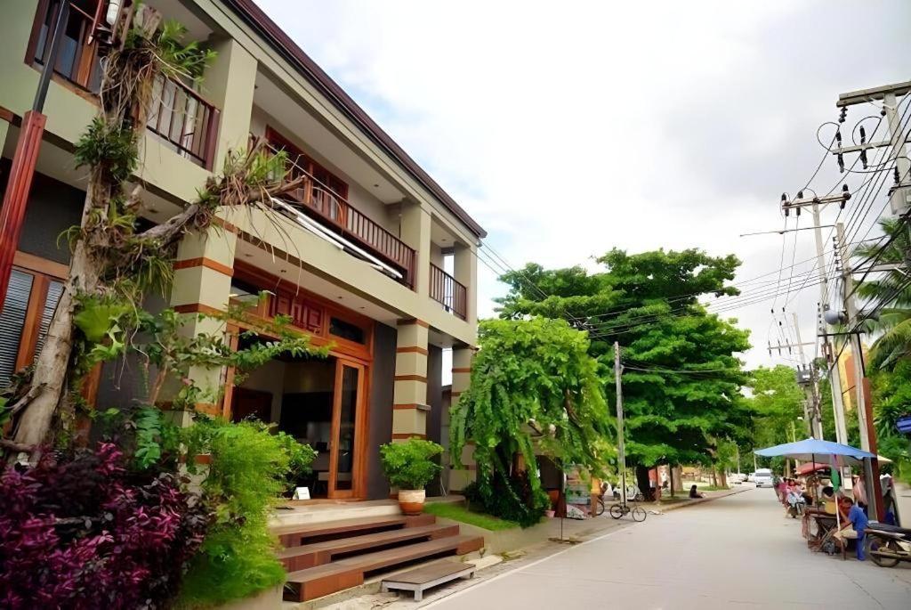 Chic Chiangkhan Hotel Chiang Khan Exterior photo